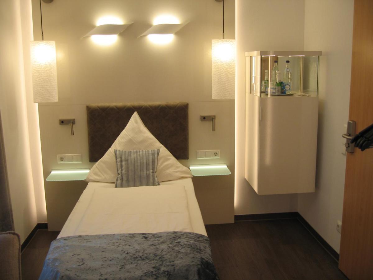 Hotel Windjammer Busum Bagian luar foto
